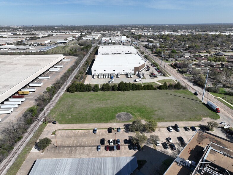 More Photos Of 1849 Shiloh rd, Garland Industrial For Sale