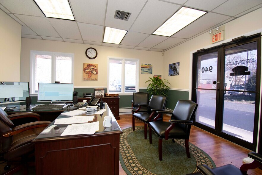 More Photos Of 940 Eddystone Ave, Eddystone Warehouse For Sale