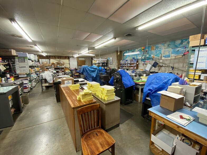 More Photos Of 3000 Baltic Ave, Virginia Beach Light Manufacturing For Sale