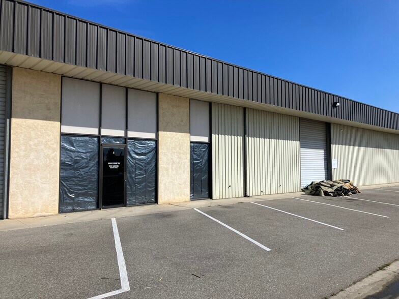 More Photos Of 5501 Aldrin Ct, Bakersfield Manufacturing For Lease