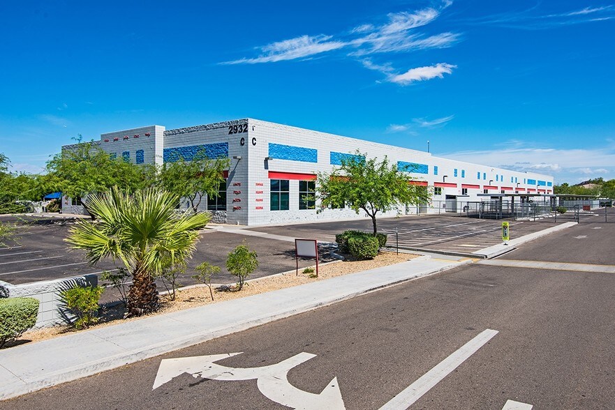 More Photos Of 2932 W Deer Valley Rd, Phoenix Service For Sale