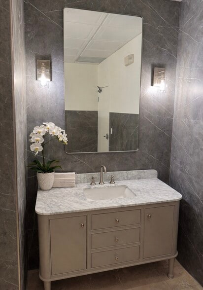 More Photos Of 312 Clematis St, West Palm Beach Loft Creative Space For Sale