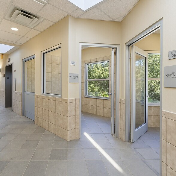 More Photos Of , Fort Worth General Retail For Sale