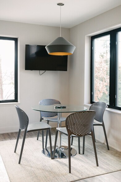 More Photos Of 830 Henry St, Ann Arbor Apartments For Sale