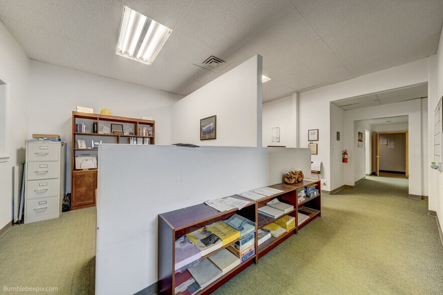 More Photos Of 106 Hutchinson Rd, Spokane Valley Industrial For Sale