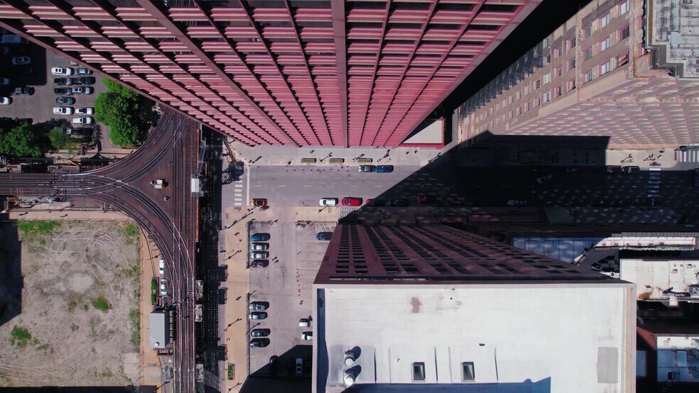 Primary Photo Of 59 E Van Buren St, Chicago Apartments For Lease