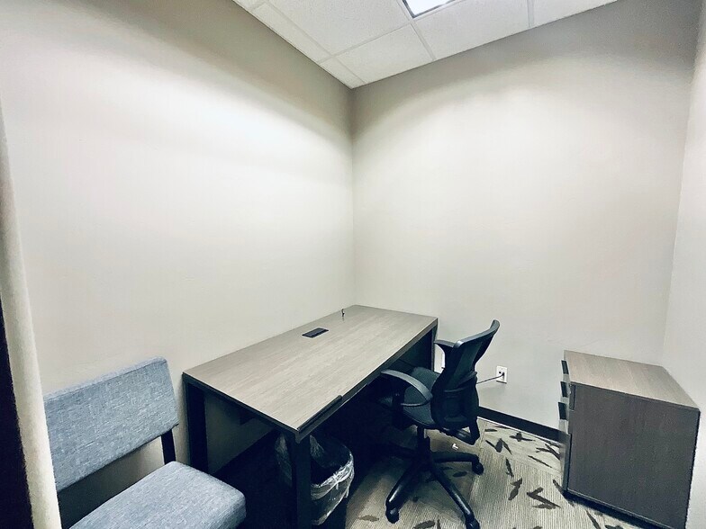 More Photos Of 120 W Park Dr, Grand Junction Office For Lease