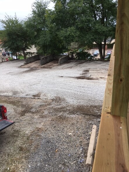 More Photos Of 532 Main St, Wintersville Freestanding For Lease