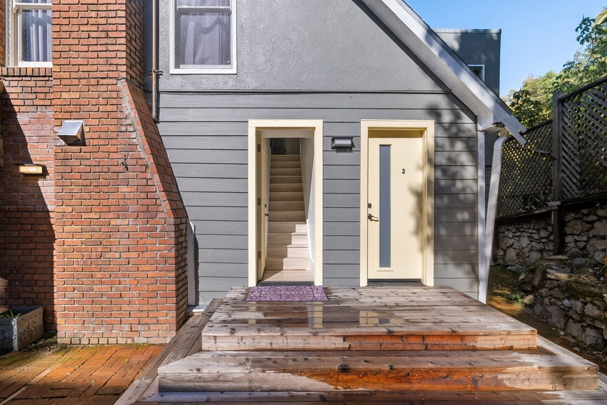 More Photos Of 250 Red Hill Ave, San Anselmo Apartments For Sale