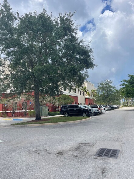 More Photos Of 3347 State Road 7, Wellington Medical For Sale