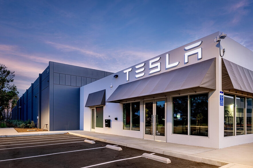 More Photos Of 27635 Diaz Rd, Temecula Manufacturing For Sale