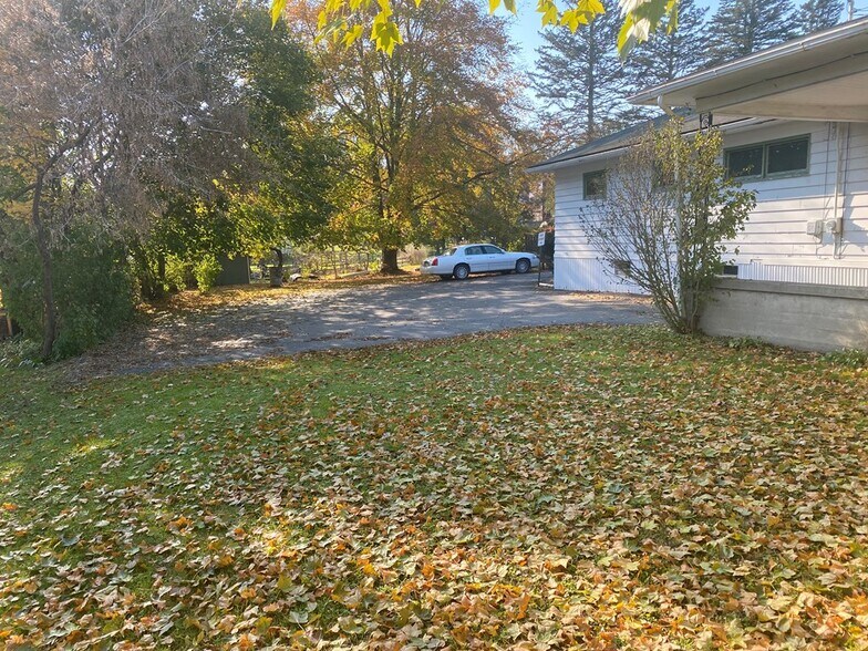 More Photos Of 12 Walnut St, Towanda Office For Sale