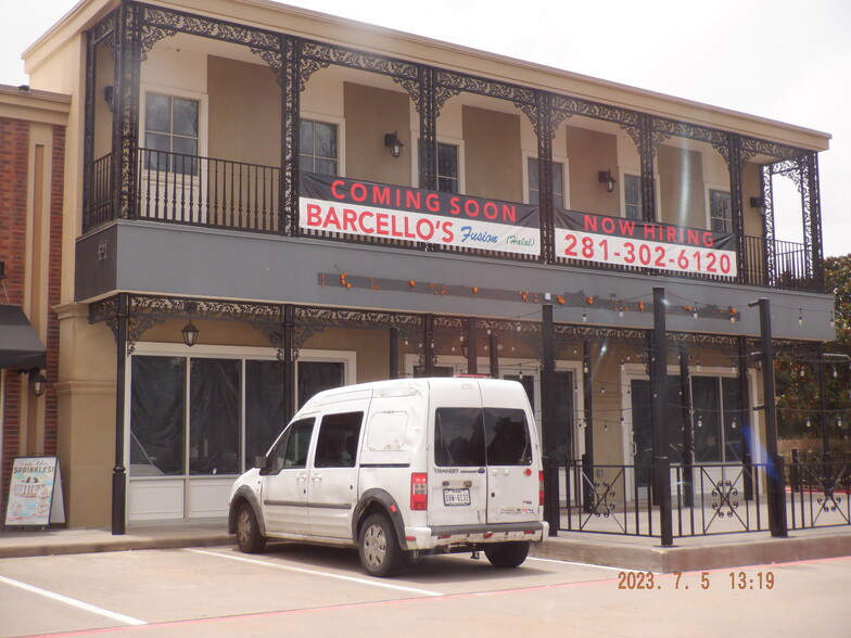 Primary Photo Of 636 Highway 6, Sugar Land Unknown For Lease