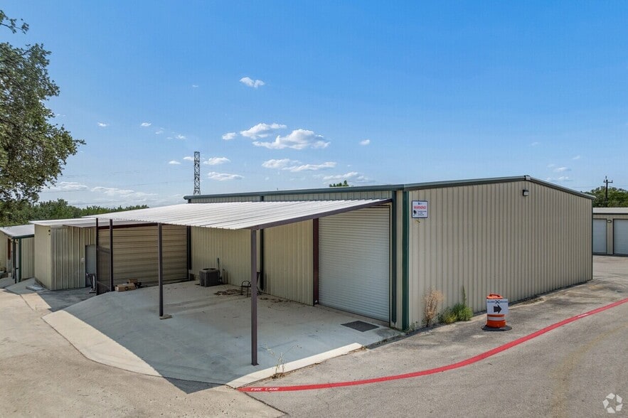 More Photos Of 18838 FM 2252, San Antonio Warehouse For Lease