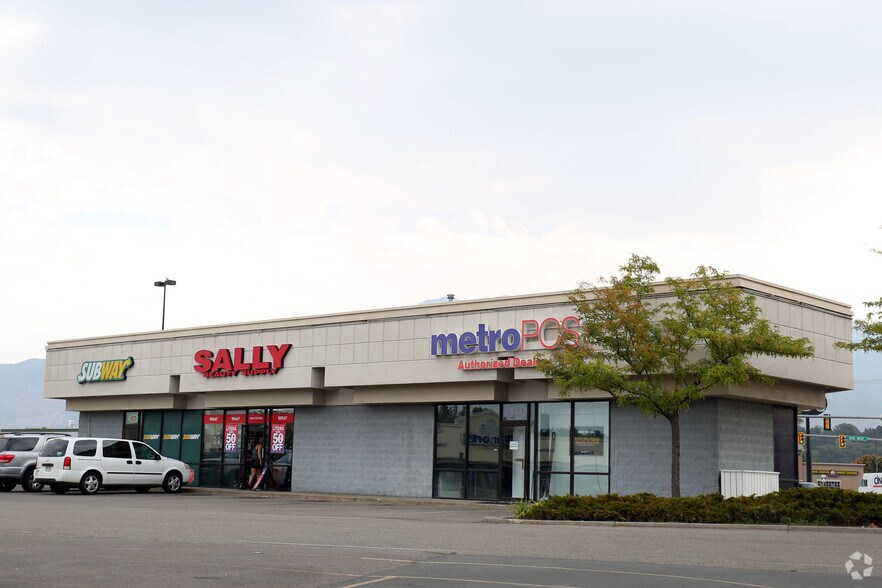 More Photos Of 1074-1078 W Riverdale Rd, Riverdale Freestanding For Lease