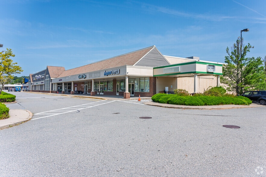 More Photos Of 1 Faunce Corner Rd, Dartmouth Unknown For Lease