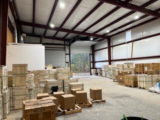 More Photos Of 264 Neely Ferry Rd, Simpsonville Light Distribution For Sale