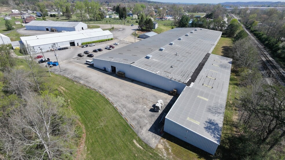 More Photos Of 194 Grace St, Culloden Warehouse For Lease
