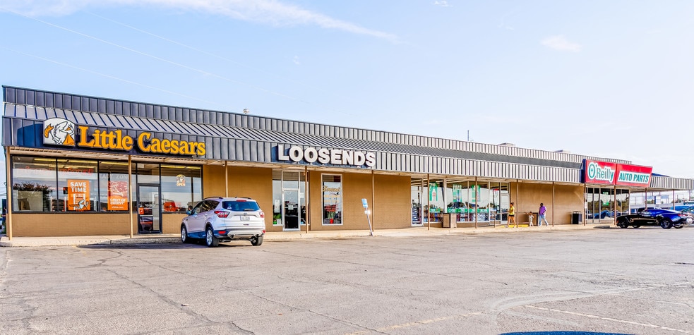 Primary Photo Of 1000-1108 N Midkiff Rd, Midland Unknown For Lease