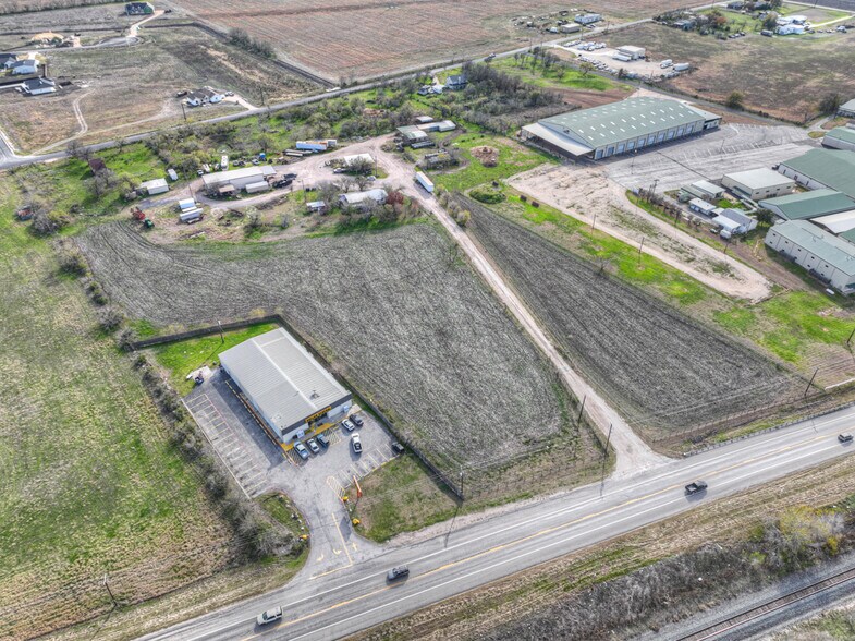 More Photos Of 931 W FM 78, Marion Land For Sale