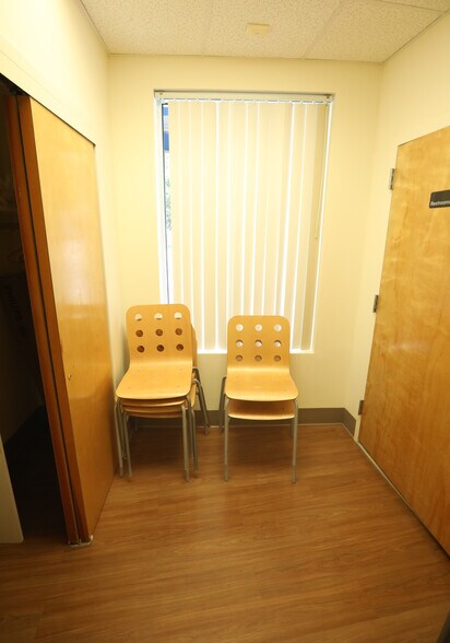 More Photos Of 211-20 Union Tpke, Oakland Gardens Medical For Lease