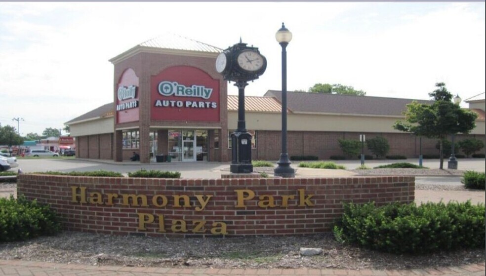 More Photos Of 22900-22942 John R Rd, Hazel Park Unknown For Lease