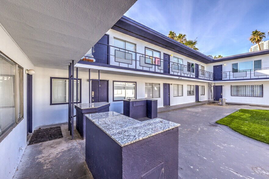 More Photos Of 2630 Sherwood St, Las Vegas Apartments For Sale