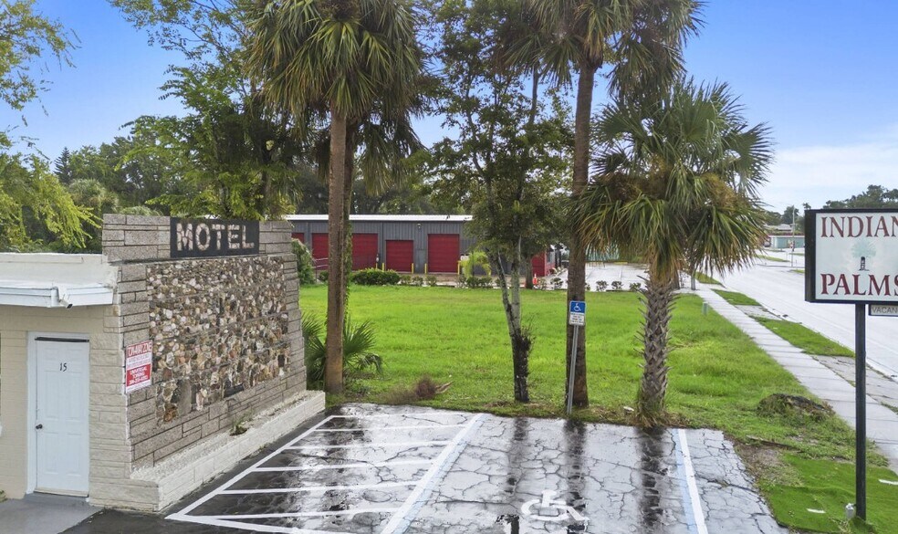 More Photos Of 828 Ridgewood Ave, Daytona Beach Hotel For Sale