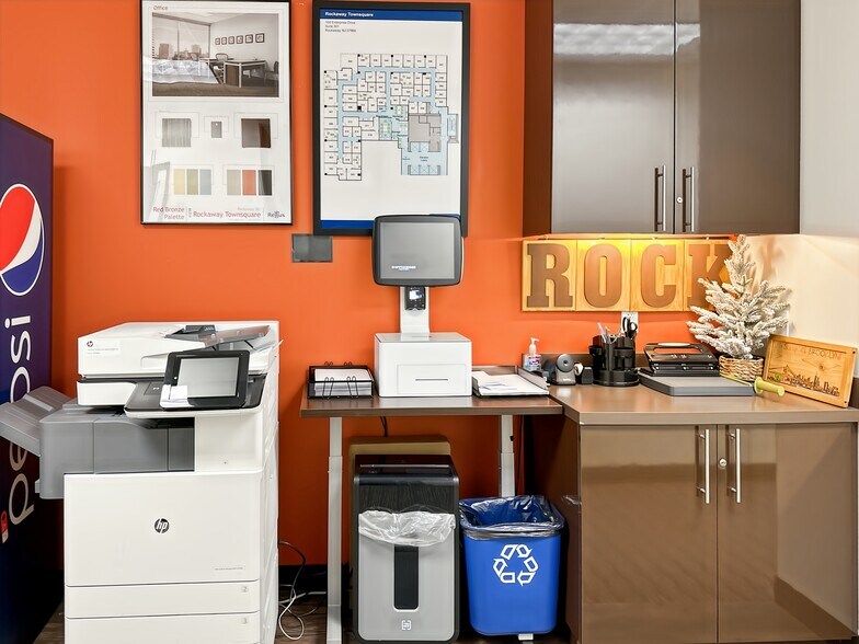 More Photos Of 100 Enterprise Dr, Rockaway Coworking Space