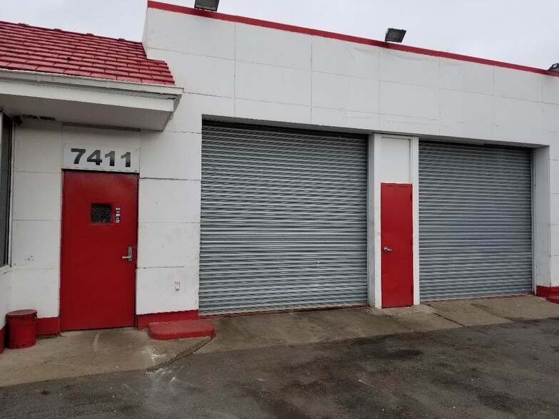More Photos Of 7411 E 7 Mile Rd, Detroit Auto Dealership For Sale