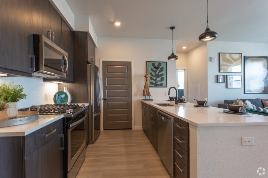 More Photos Of 2401 Blake St, Denver Apartments For Lease