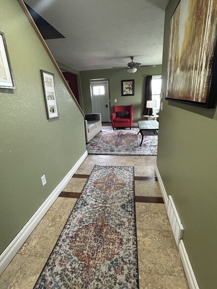 More Photos Of 332 E Onota St, Munising Hotel For Sale
