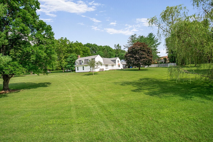 More Photos Of 5716 Dun Horse Ln, Derwood Religious Facility For Sale