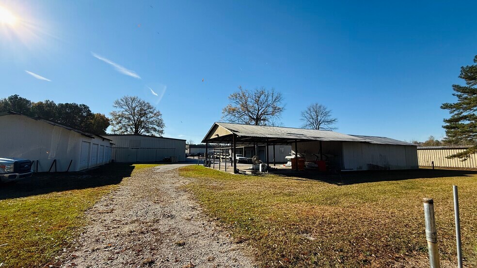 More Photos Of 105 Sunbelt Blvd, Columbia Distribution For Sale