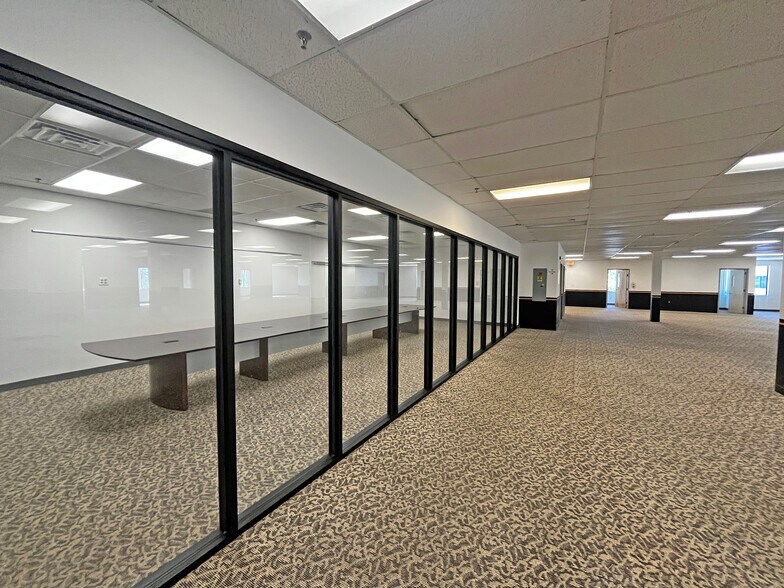 More Photos Of 35 Industrial Way, Rochester Unknown For Lease
