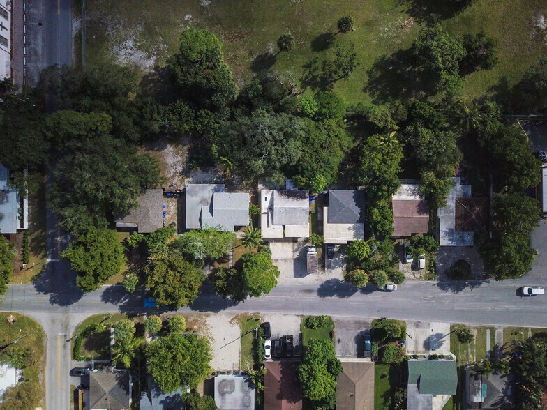 More Photos Of , Fort Lauderdale Unknown For Sale