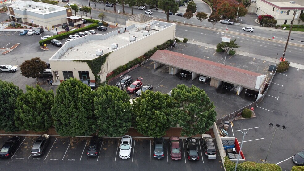 More Photos Of 55 Saratoga Ave, Santa Clara Carwash For Sale