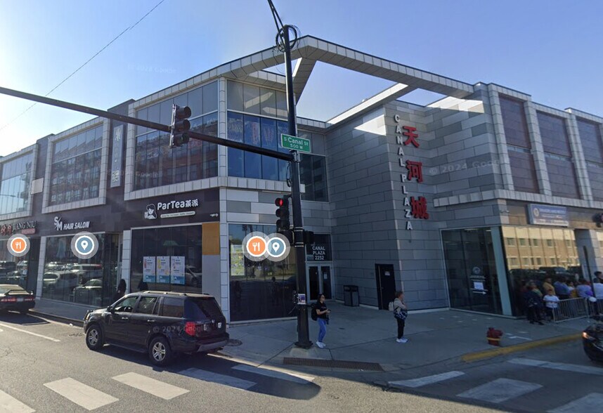 More Photos Of 2300 S Archer Ave, Chicago Storefront For Sale