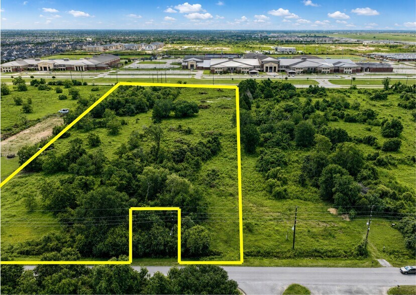 More Photos Of 00 Fulsherar-Katy Road, Fulshear Land For Sale