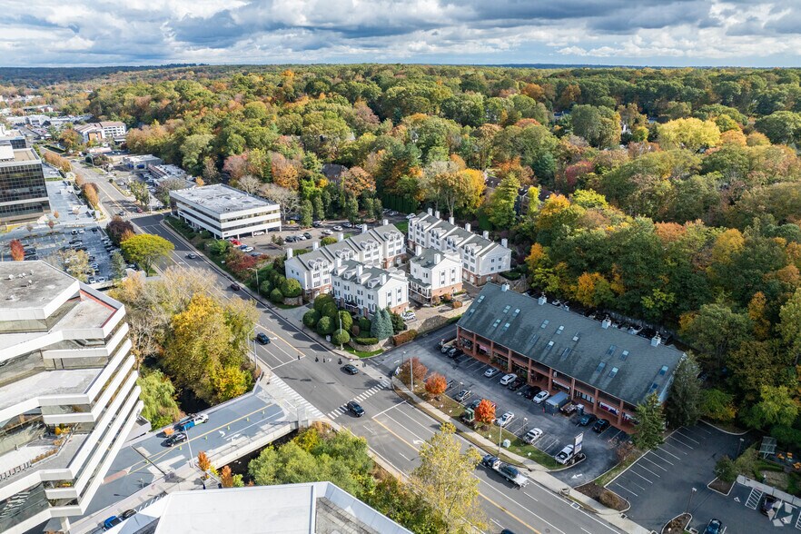 More Photos Of 430 Main Ave, Norwalk Freestanding For Lease