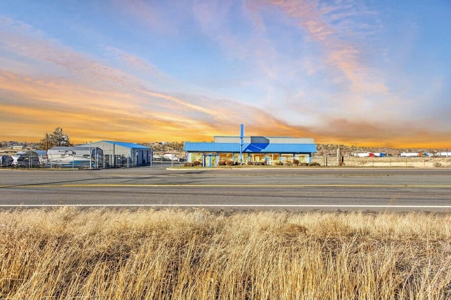 More Photos Of 1810 SW Highway 97, Madras Auto Dealership For Sale