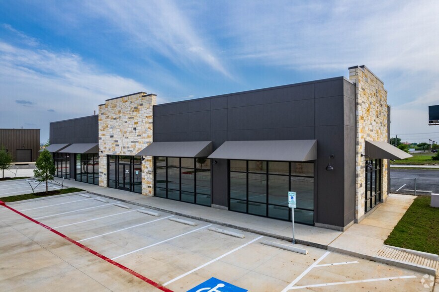 Primary Photo Of 2609 S Interstate 35, San Marcos Storefront Retail Office For Lease