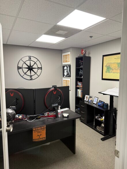 More Photos Of 4152-4230 Blue Heron Blvd W, Riviera Beach Medical For Sale