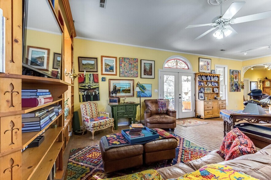 More Photos Of 134 E Virginia St, La Veta Apartments For Sale