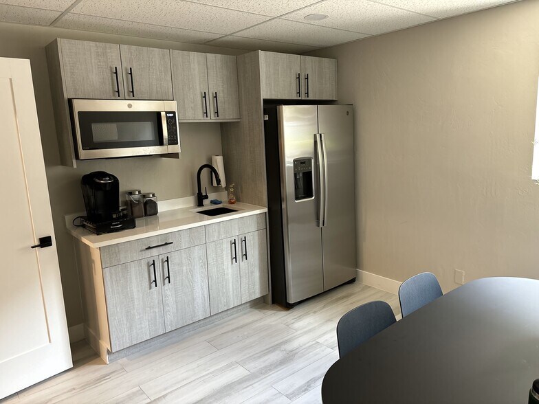 More Photos Of 11180 W 44th Ave, Wheat Ridge Office For Lease