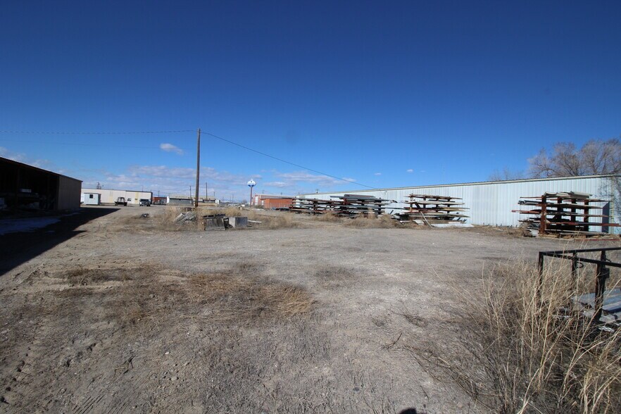 More Photos Of 821 S. Railroad Ave, Riverton Distribution For Sale