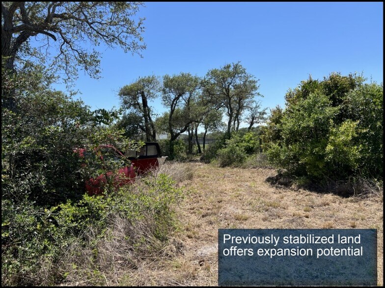 More Photos Of 1875 State Highway 35 Byp, Rockport Warehouse For Sale