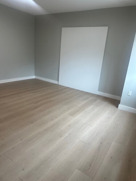 More Photos Of 516 Ave Alhambra, El Granada Office Residential For Lease