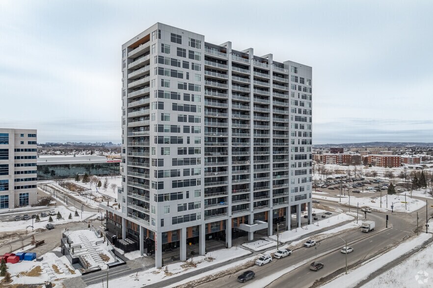 More Photos Of 700 Blvd Du Carrefour, Gatineau Apartments For Lease