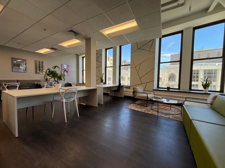 More Photos Of 554 Main St, Worcester Office For Lease